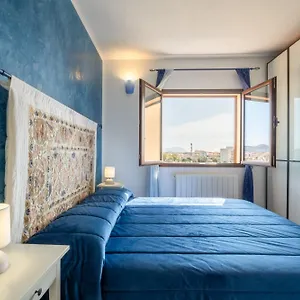 Elegante Vista Mare Appartamento Olbia
